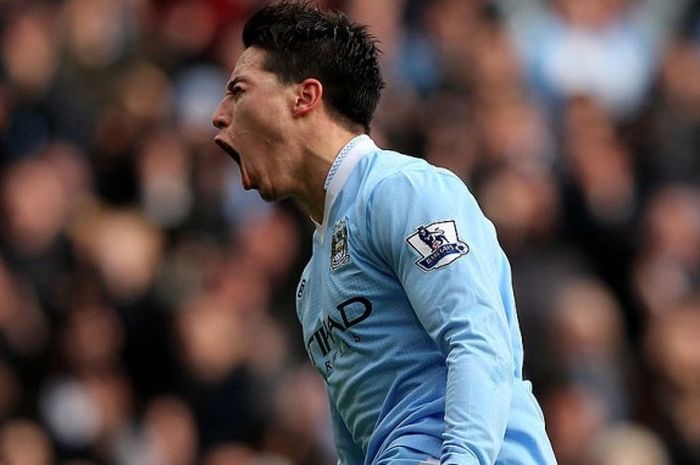 Selebrasi Samir Nasri usai mencetak gol pembuka Manchester City dalam pertandingan versus Tottenham Hotspur, 22 Januari 2012.