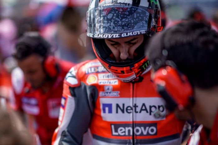 Jorge Lorenzo (Ducati) saat tampil pada sesi balapan MotoGP Jerman 2018 yang digelar di Sirkuit Sachsenring pada Minggu (15/7/2018)