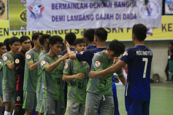 GIGA FC melawan APK Samarinda dalam laga Grup A Pro Futsal League 2018 di GOR Amongrogo, Yogyakarta, Sabtu (17/3/2018)