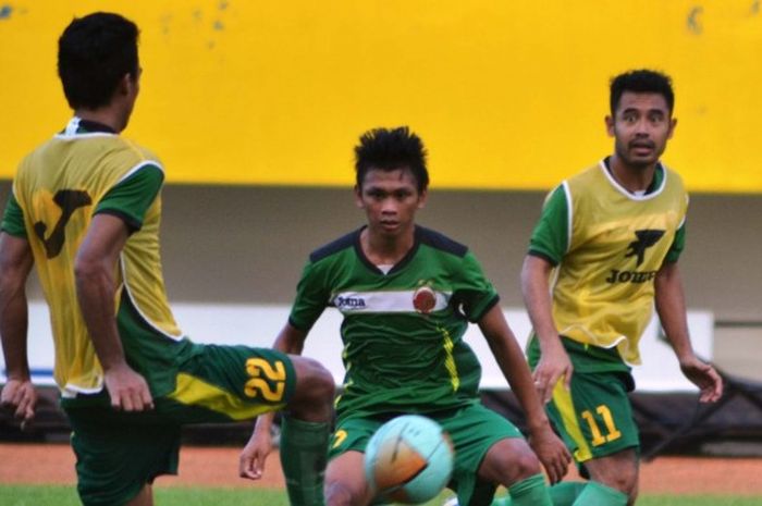 Pemain Sriwijaya FC sedang menggelar latihan terakhir sebelum memulai libur 3 hari karena adanya perubahan jadwal dengan PS TNI.