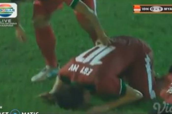 Selebrasi pemain timnas U-19 Indonesia usai Egy Maulana mencetak gol penyeimbang kedudukan melawan Myanmar, Selasa (5/9/2017).