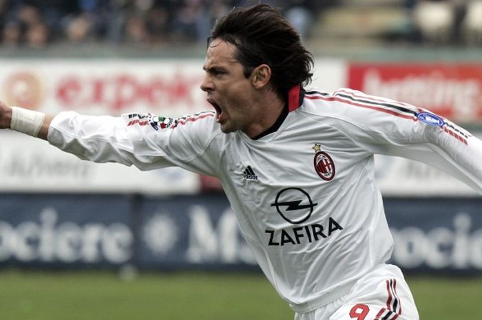Selebrasi Filippo Inzaghi usai menjebol gawang Reggina dalam pertandingan Serie A, 12 Februari 2006.