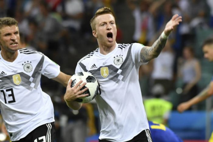 Selebrasi pemain Jerman, Marco Reus, seusai menjebol gawang Swedia dalam penyisihan grup Piala Dunia 2018 di Olimpiyskiy Stadion Fisht, Sabtu (23/6/2018). 