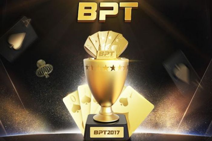 Piala juara 1 Turnamen Poker Texas Boyaa Internasional (BPT) Macau 2017.