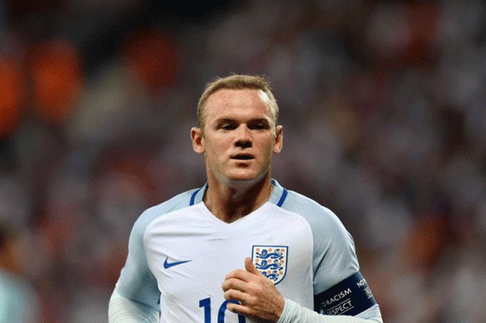 Reaksi Wayne Rooney dalam pertandingan 16 putaran EURO 2016 antara Inggris kontra Islandia di Allianz Riviera Stadium, 27 Juni 2016. 