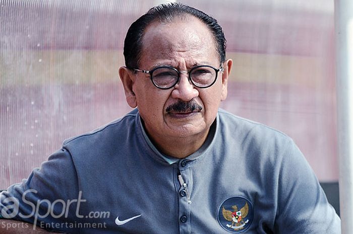 Kepala dokter Timnas Indonesia, dr. Syarif Alwi, mempunyai tugas ganda pada persiapan menjelang laga kontra Thailand di Stadion Rajamangala, Bangkok, Sabtu (17/11/2018).