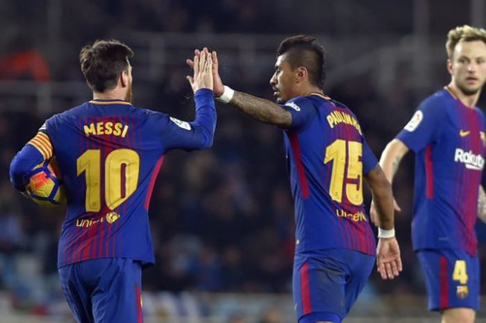 Superstar Barcelona, Lionel Messi, melakukan selebrasi seusai menjebol gawang Real Betis dalam lanjutan Liga Spanyol di Estadio Benito Villamarin, Minggu (21/1/2018)