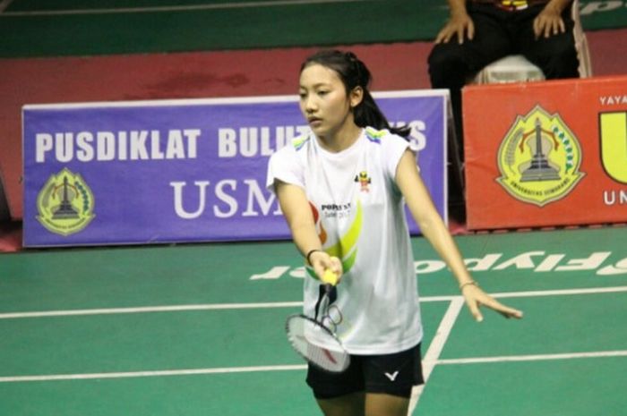 Atlet Bulu Tangkis Jawa Tengah, Bening Sri Rahayu saat tampil di partai final nomor tunggal putri POPNAS 2017, Rabu (20/9/2017).