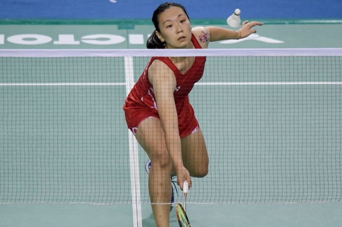 Pebulu tangkis tunggal putri Amerika Serikat (AS), Zhang Beiwen, saat menjalani laga melawan Nozomi Okuhara (Jepang) pada babak final turnamen Korea Open 2018 di SK Handball Stadium, Seoul, Korea Selatan, Minggu (30/9/2018).