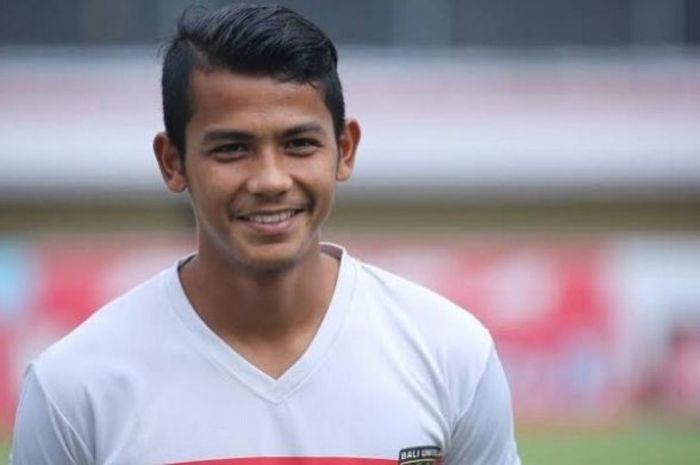 Gelandang Leo Guntara saat mengikuti seleksi Bali United di lapangan Trisakti, Kuta, Kamis (11/8/201