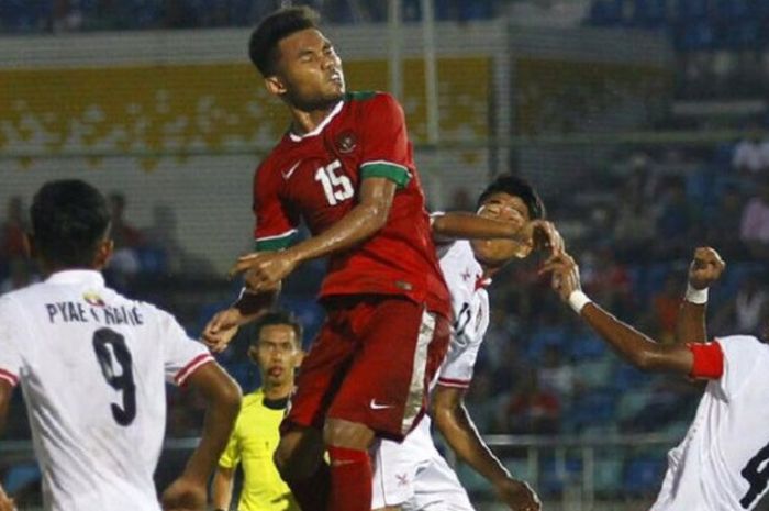 Timnas Indonesia U-19 saat menghadapi Myanmar.