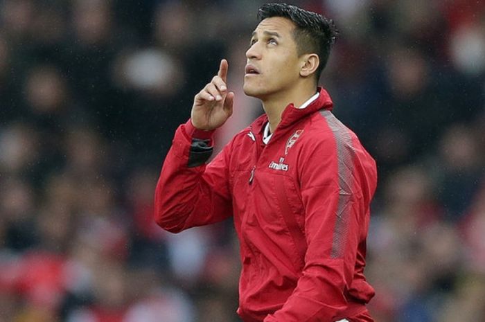 Reaksi Alexis Sanchez menjelang duel Liga Inggris antara Arsenal dan Tottenham Hotspur di Stadion Emirates, London, 18 November 2017.