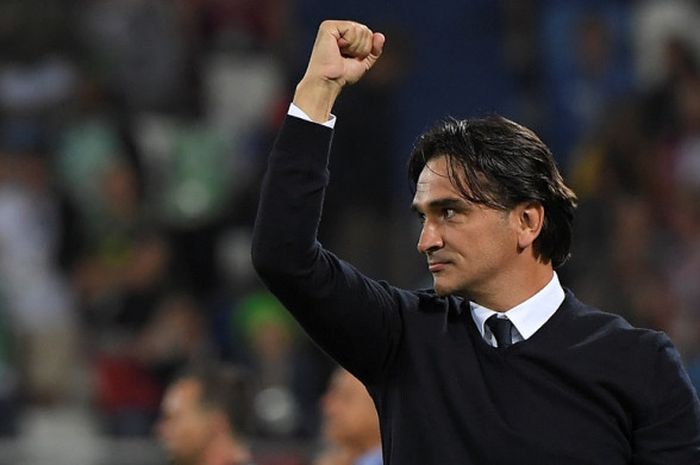 Ekspresi pelatih Kroasia, Zlatko Dalic, dalam laga Grup D Piala Dunia 2018 kontra Nigeria di Kaliningrad Stadium, Kaliningrad, Rusia pada 16 Juni 2018.