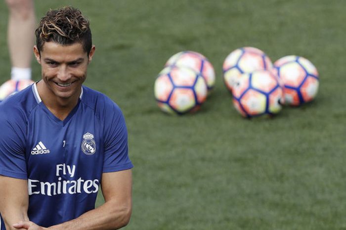 Cristiano Ronaldo berlatih di Valdebebas untuk mempersiapkan laga Supercopa de Espana