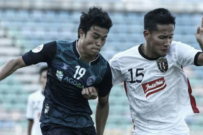 Pemain Bali United Yandi Sofyan saat melawan Yangon United di Stadion Thunuwwa, Myanmar, Rabu (11/4/2018)