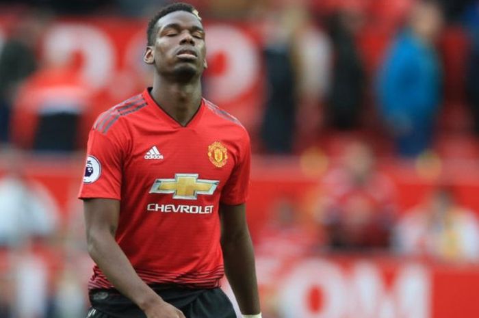 Reaksi gelandang Manchester United, Paul Pogba, seusai laga Liga Inggris kontra Wolverhampton Wanderers di Stadion Old Trafford, Manchester, 22 September 2018.