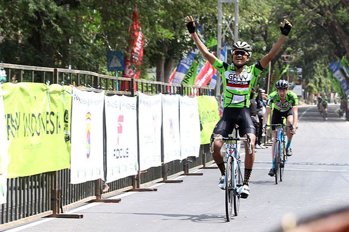 Raziff Jaafar asal Malaysia menjadi yang tercepat di ajang GFNY Indonesia 2017.