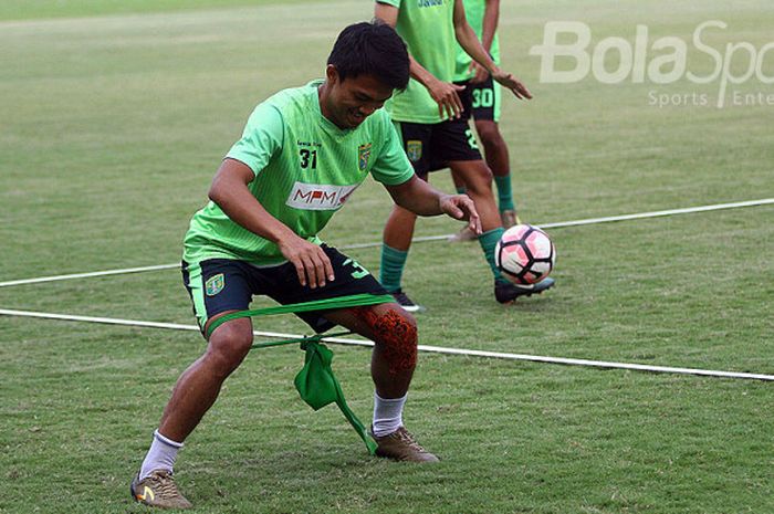 Kurniawan Karman di Persebaya Surabaya.