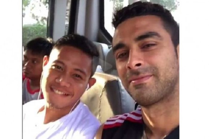 Otavio Dutra saat mewawancarai Evan Dimas