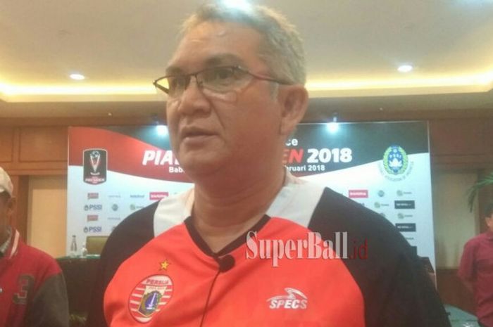 Ketua Umum The Jakmania, Tauhid Indrasjarief, di Hotel Sultan, Jakarta, Kamis (15/2/2018).