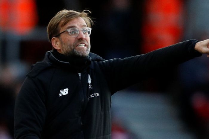  Ekspresi Manajer Liverpool FC, Juergen Klopp, dalam laga Liga Inggris kontra Southampton di Stadion St. Mary's, Southampton, pada 11 Februari 2018. 