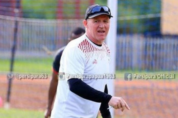 Pelatih Persipura Jayapura, Peter Butler.