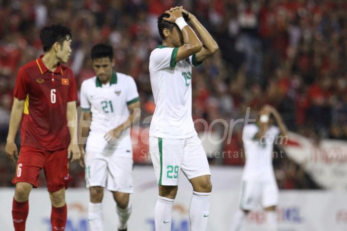 Indonesia dan Vietnam bertemu pertandingan keempat Grup B di Stadion Selayang Municipal Council, Selasa (22/8/2017). 