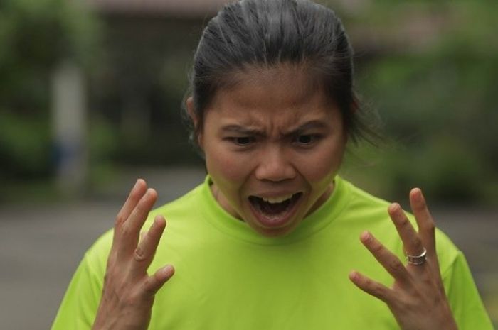 Pemain ganda putri Indonesia, Greysia Polii, berpose di pelatnas bulu tangkis Cipayung, Jakarta, Jumat (26/2/2016).