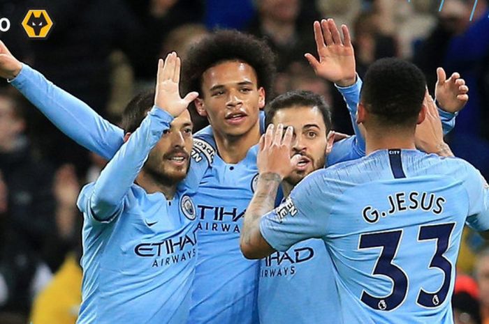 Para pemain Manchester City merayakan gol yang dicetak oleh Gabriel Jesus dalam laga Liga Inggris me