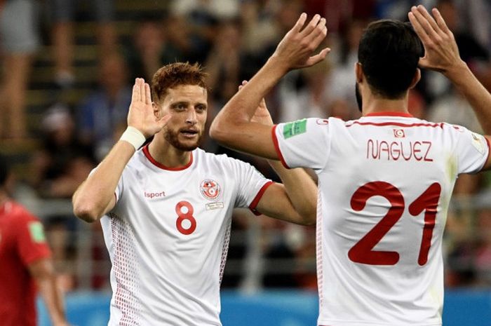 Penyerang Tunisia, Fekhreddine Ben Youssef (8), merayakan gol yang membawa timnya mengalahkan Panama 2-1 dalam laga terakhir Grup G Piala Dunia 2018, 28 Juni 2018 di Mordovia Arena, Saransk.