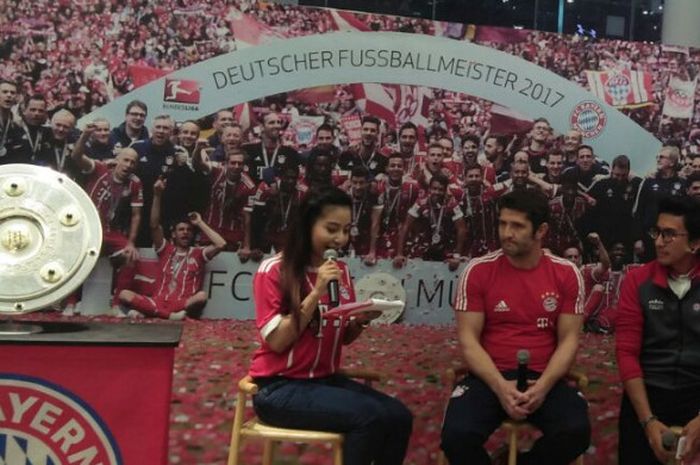 Bixente Lizarazu saat ditemui dalam acara meet and greet di di Siam Discovery, Thailand, Kamis (15/3/2018). 