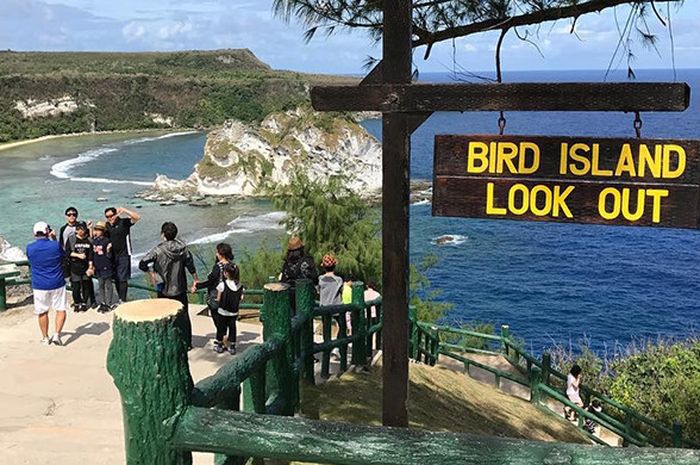 Bird Island, salah satu destinasi wisata populer di ibu kota Kepulauan Mariana Utara, Saipan.