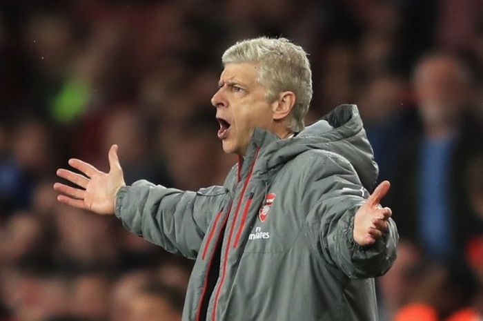 Reaksi manajer Arsenal, Arsene Wenger, dalam laga Premier League kontra Sunderland di Stadion Emirates, London, Inggris, pada 16 Mei 2017.