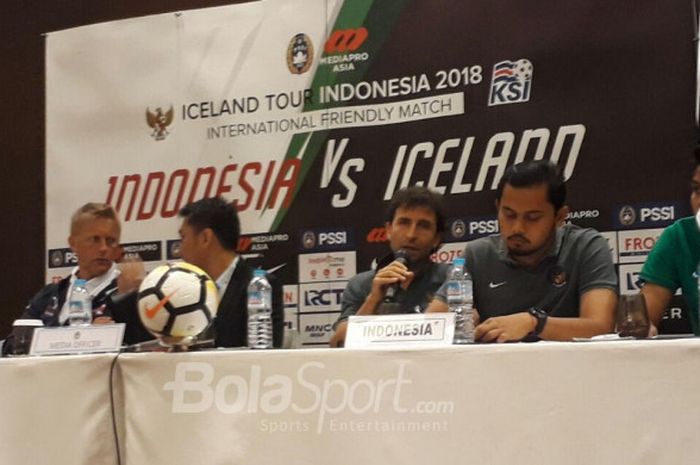 Preskon timnas Indonesia kontra Islandia di Hotel Fairmont, Sabtu (13/1/2018)