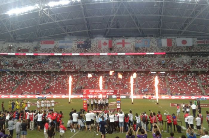 Fiji meraih juara Singapore Rugby Sevens 2018 usai mengalahkan Australia dalam partai final di Stadion Nasional Singapura, Minggu (29/4/2018).