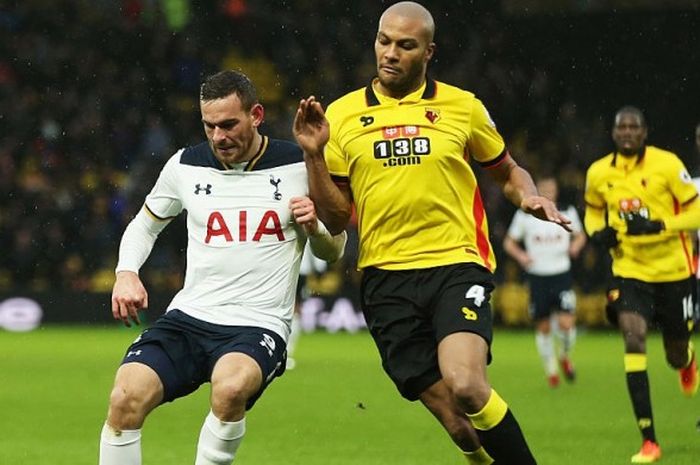 Striker Tottenham Hotspur, Vincent Janssen (kiri), dalam laga kontra Watford di Vicarage Road, 1 Januari 2017