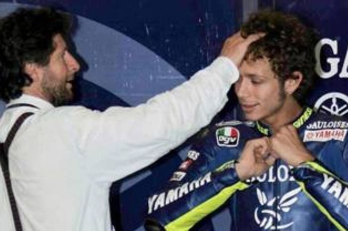 Valentino Rossi bersama sang ayah, Graziano.