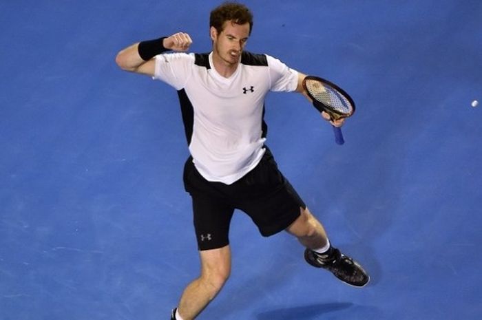Petenis Inggris Raya, Andy Murray melakukan selebrasi setelah memastikan kemenangan atas David Ferrer (Spanyol) pada babak perempat final Australia Terbuka yang digelar di Rod Laver Arena, Melbourne Park, Rabu (27/1/2016).
