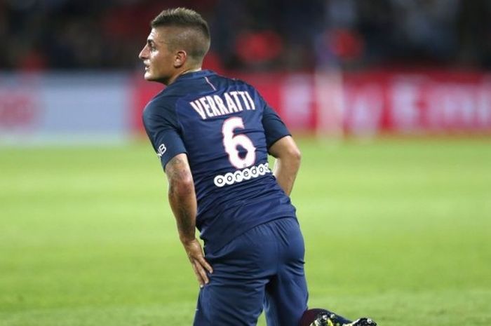 Gelandang Paris Saint-Germain, Marco Verratti, bereaksi pada laga Ligue 1 kontra Metz pada 21 Agustus 2016 di Paris, Prancis.