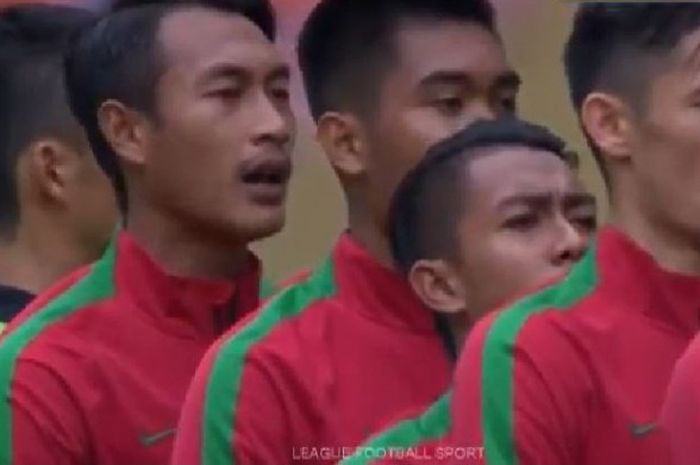  Hansamu Yama (kiri), pemain timnas sepak bola Indonesia di SEA Games 2017 Kuala Lumpur, Malaysia. 