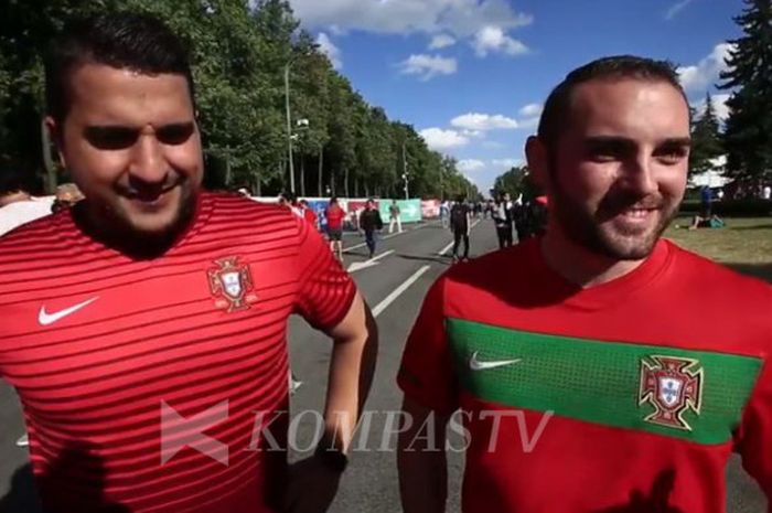 Fan Portugal, Diego (kanan) saat ditemui oleh wartawan Kompas TV di Fan Fest seusai pertandingan timnas Portugal vs timnas Maroko di Luzhniki Stadium, Rabu (20/6/2018).