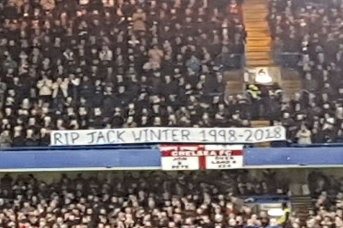 Tribute to Jack Winter yang diberikan oleh fan Chelsea