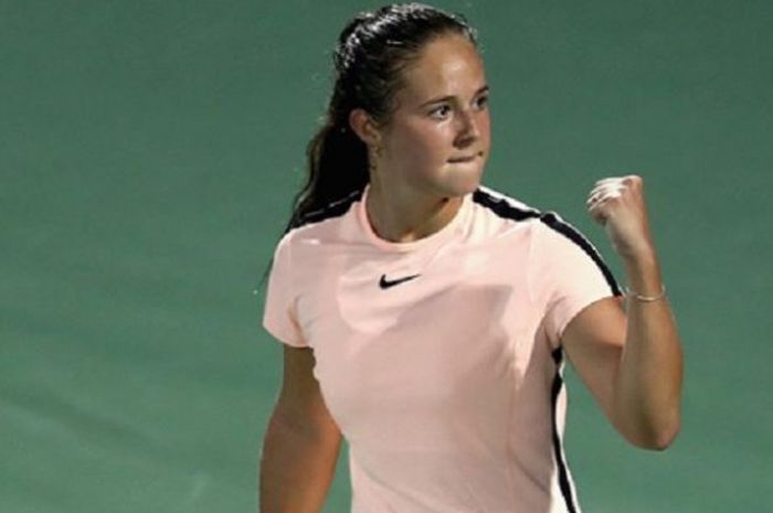Ekspresi Daria Kasatkina (Rusia) usai meraih kemenangan pada babak 16 besar Dubai Tennis Championships 2018.