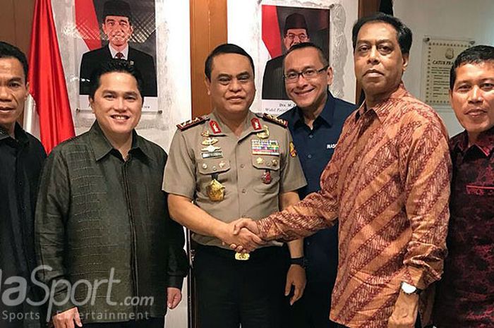 Presiden ISTAF, Dato Abdul Halim, Erick Tohir ketua INASGOC dan Komjen Pol Syarifudin CDM untuk Indonesia usai rapat persiapan Asian Games 2018.