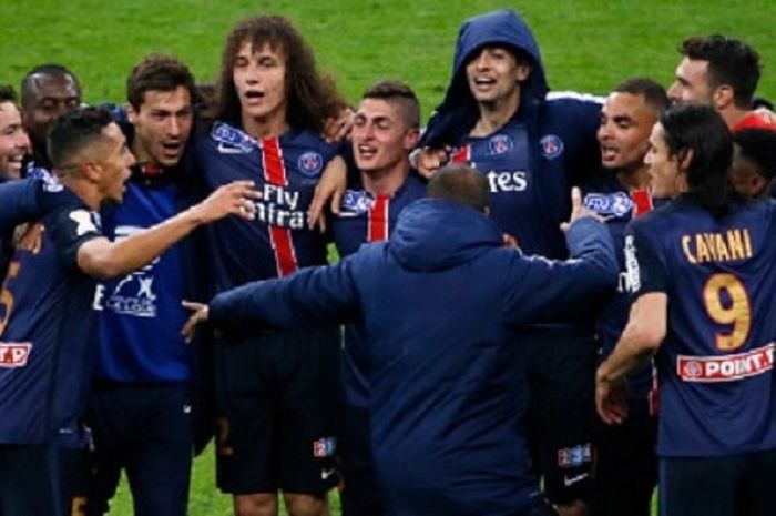 Para pemain PSG rayakan kemenangan atas Lille pada laga final Coupe de France, Sabtu (23/4/2016). 