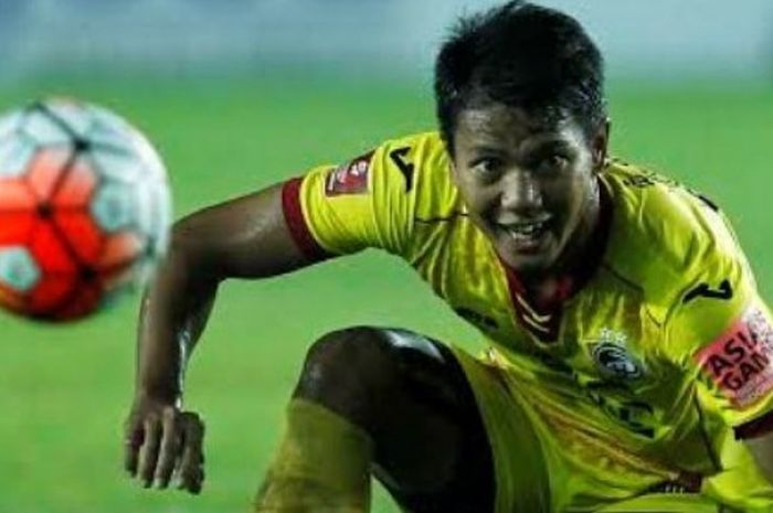 Bek Sriwijaya FC, Ahmad Jufriyanto salah satu tembok utama skuat Laskar Wong Kito saat menjamu Mitra Kukar di Stadion Jakabaring, Palembang, Minggu (29/5/2016). 