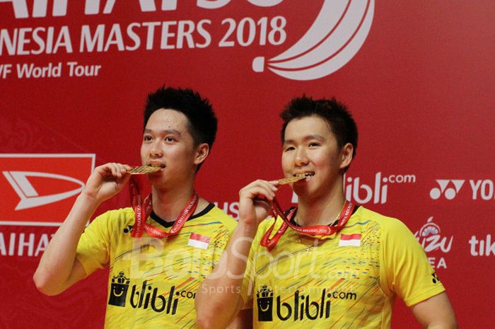  Pasangan ganda putra Indonesia, Marcus Fernaldi Gideon/Kevin Sanjaya Sukamuljo, pada final Indonesia Masters 2018 di Istora Senayan, Jakarta, Minggu (28/1/2018). 