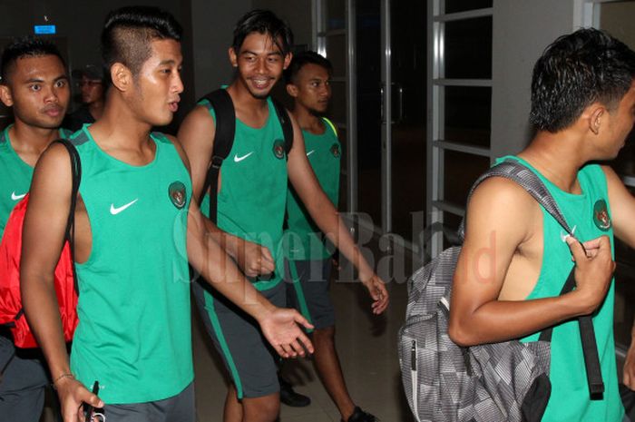 Persiapan sesi latihan timnas U-23 Indonesia jelang menghadapi timnas U-23 Suriah pada Kamis(16/11/2017)