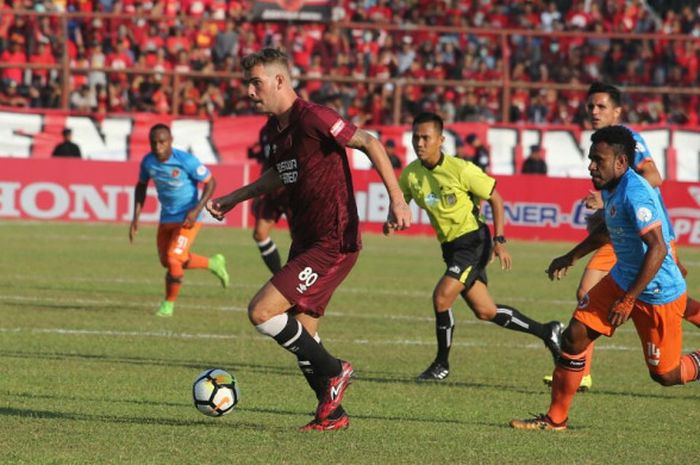  Laga PSM Makassar Vs Perseru Serui di Stadion Mattoanging, pada Minggu (5/8/2018). 