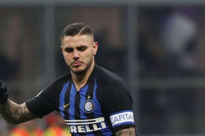 Striker sekaligus kapten Inter Milan, Mauro Icardi, menjadi incaran tiga klub sekaligus.